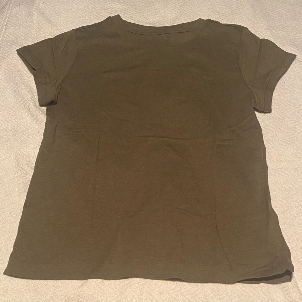 LOFT Olive Short Sleeve Tee